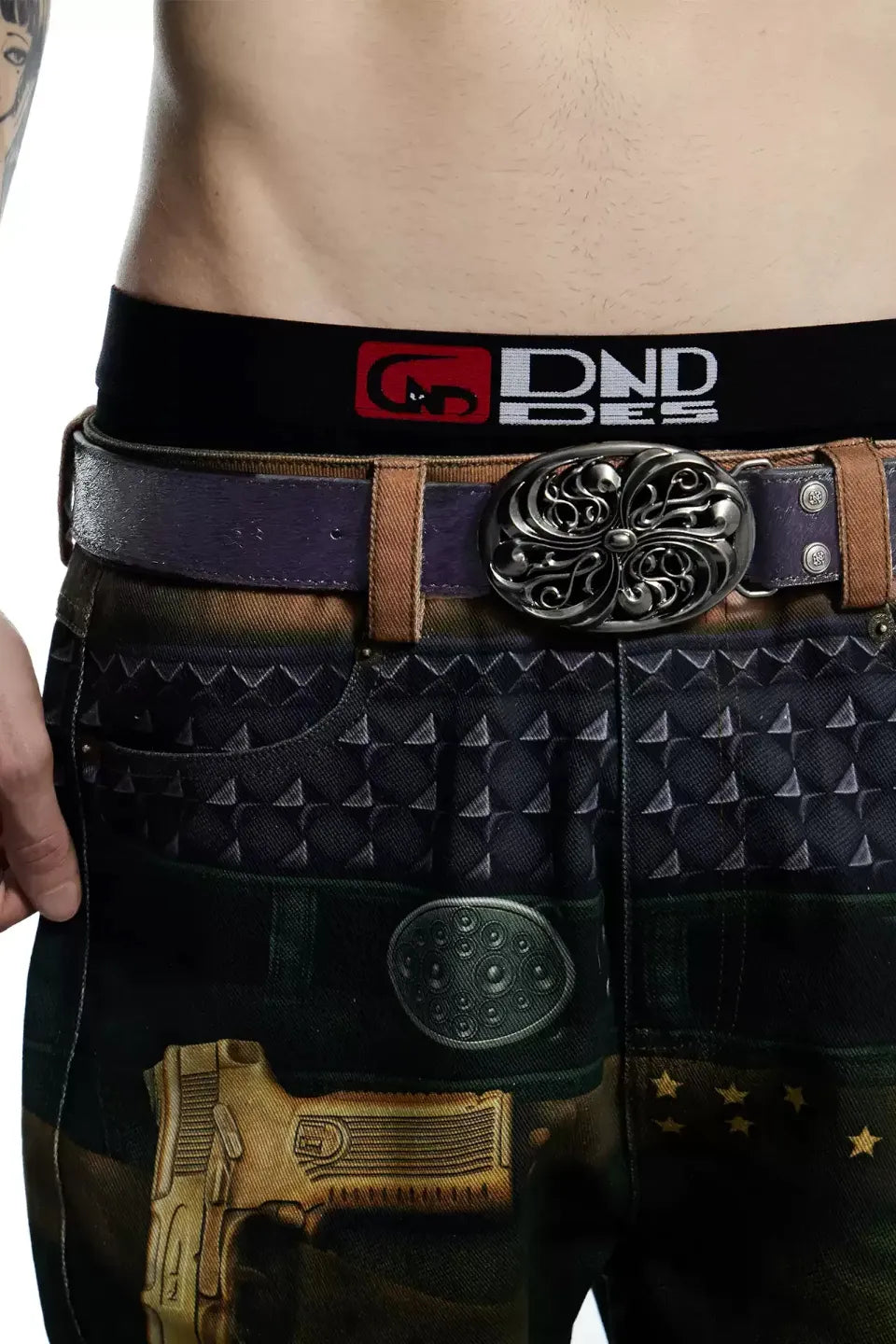 Chrome Acanthus Carved Leather Belt