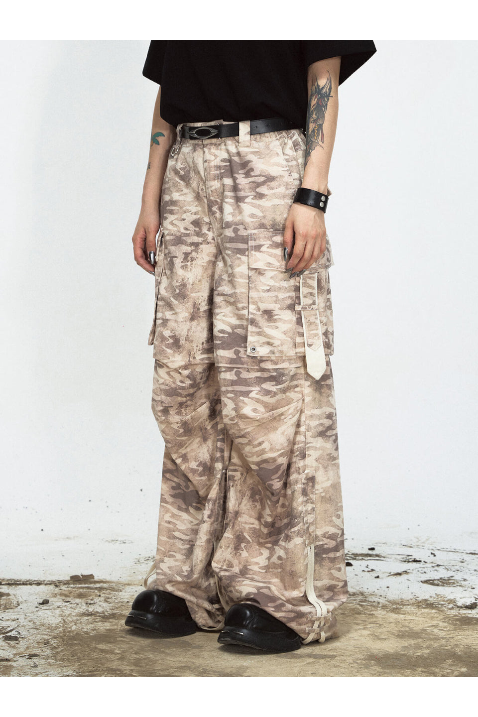 Desert Camo High Waisted Cargo Pants