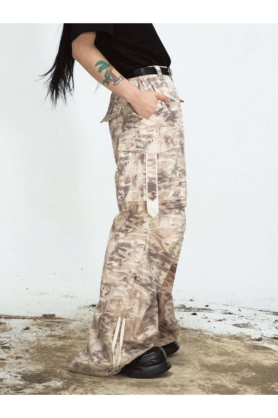 Desert Camo High Waisted Cargo Pants