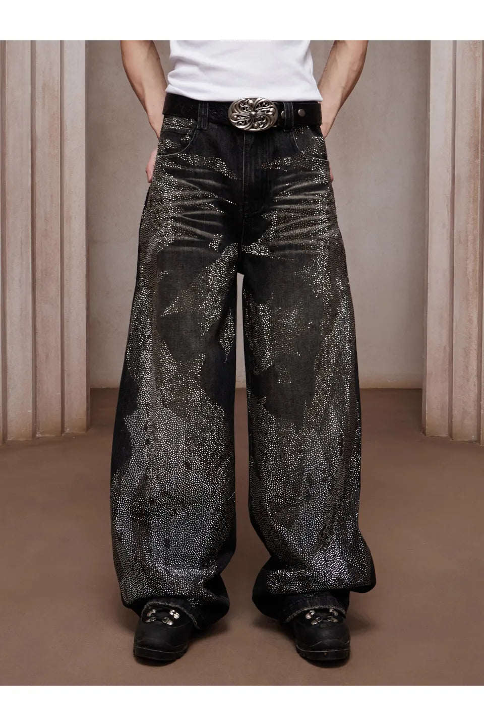 Dirty Washed Diamond Wide Leg Jeans