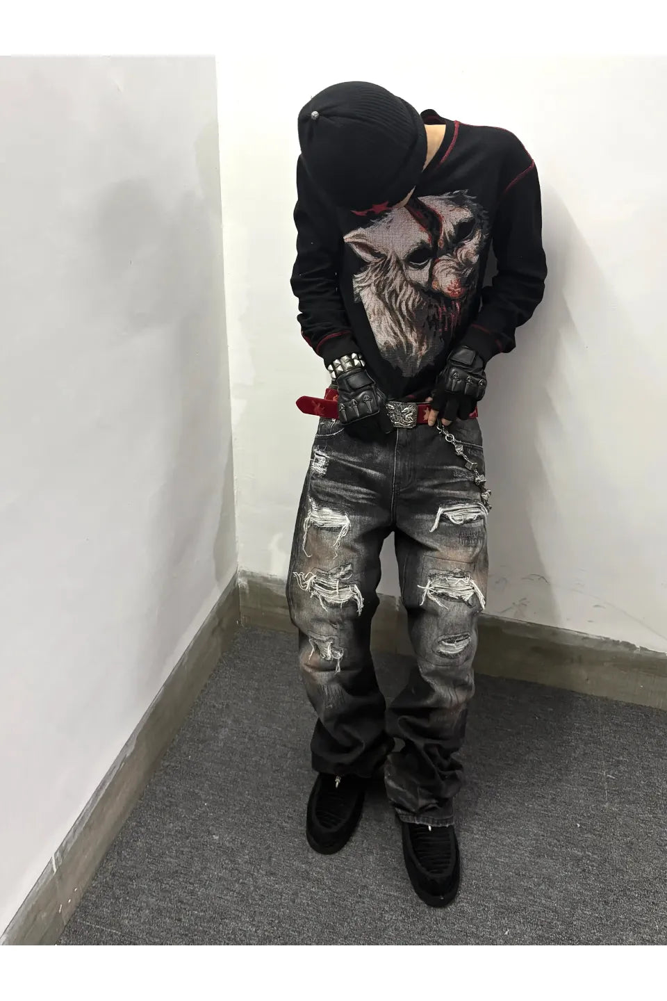 Distressed Rip Jeans