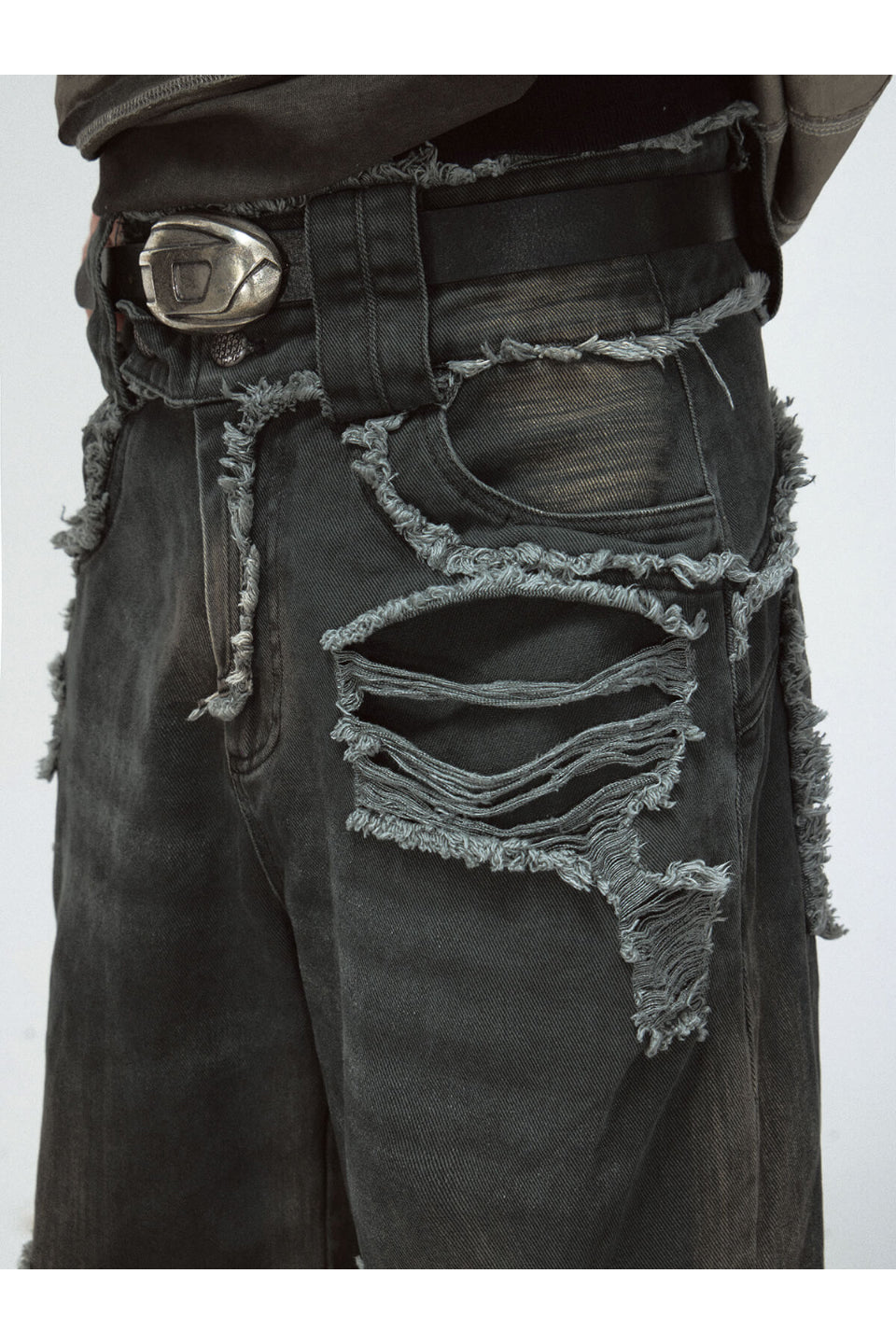 Distressed Wide Leg Jeans