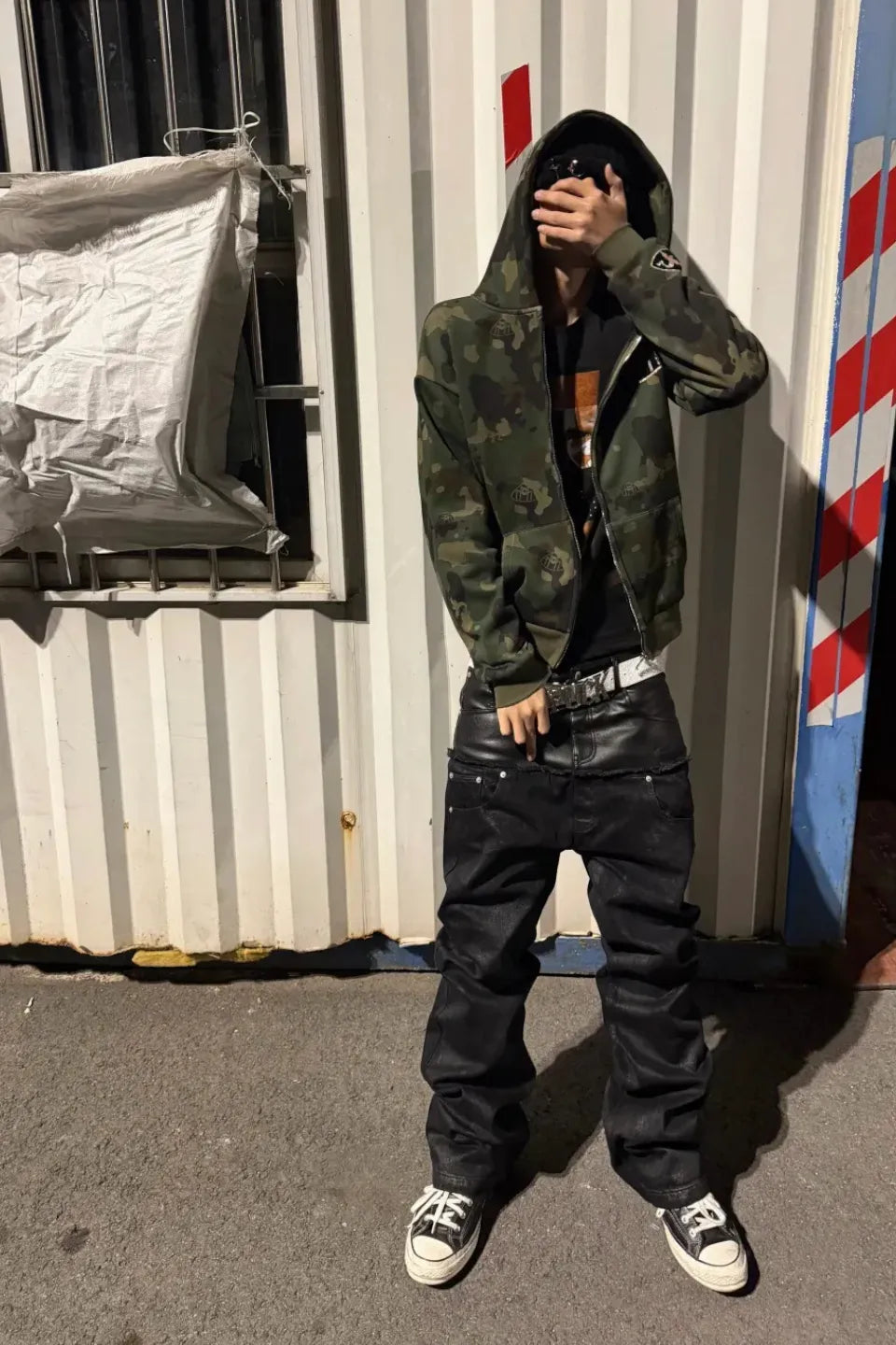 Double Waist Waxed Destroyed Jeans