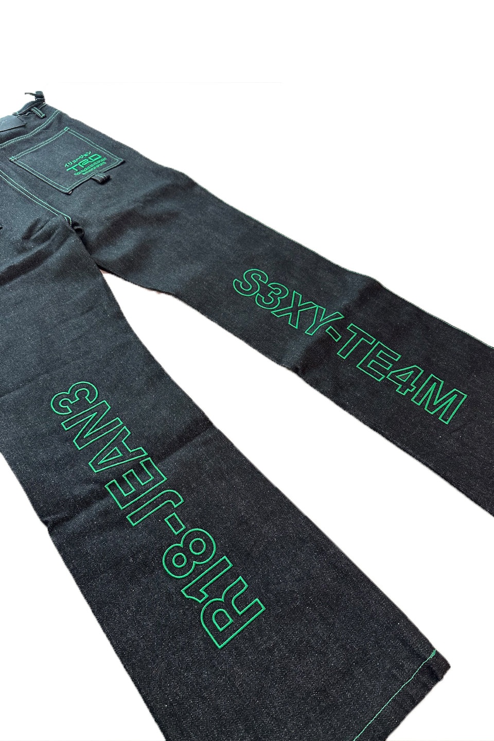 Embroidered Unslicked Raw Color Raw Denim Trousers