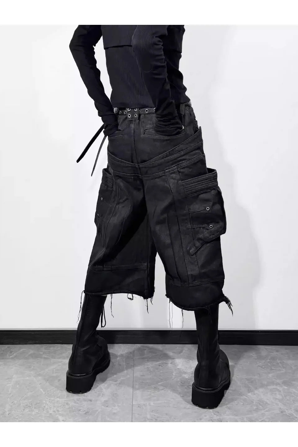 Frayed Hem Metallic Sheen Shorts with Structural Stitching