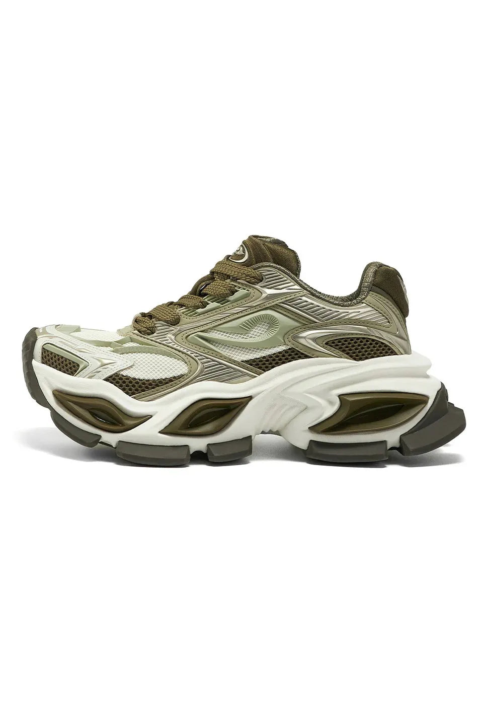Gaze Sneaker