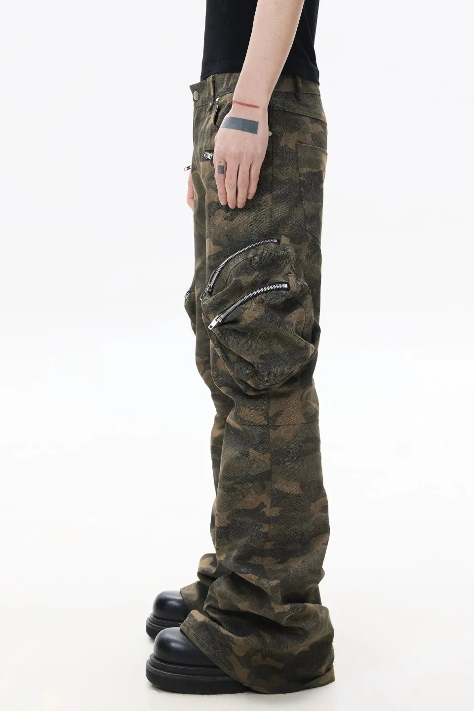 Heavy Camo Cargo Pants