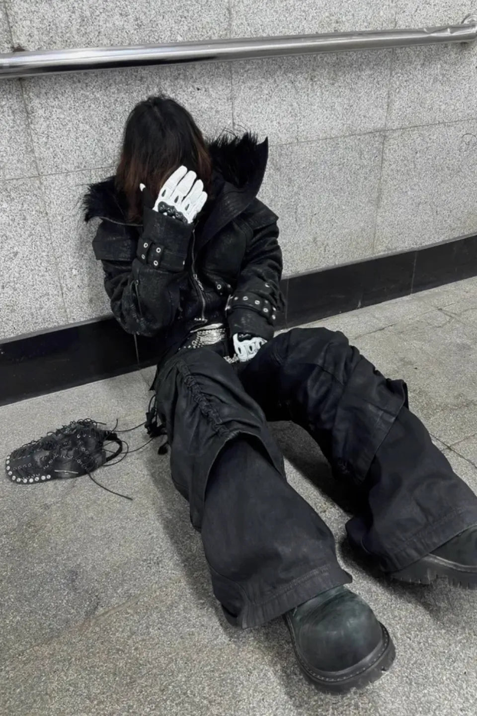 Heavy Texture Hooded Fur Collar Shirred Leather Jacket