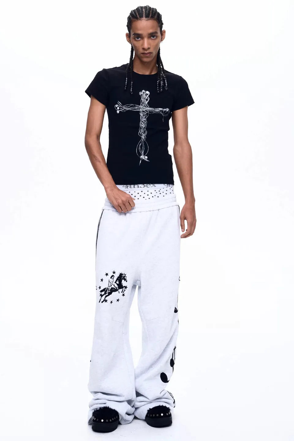 Knight Embroidered Music Note Sweatpants