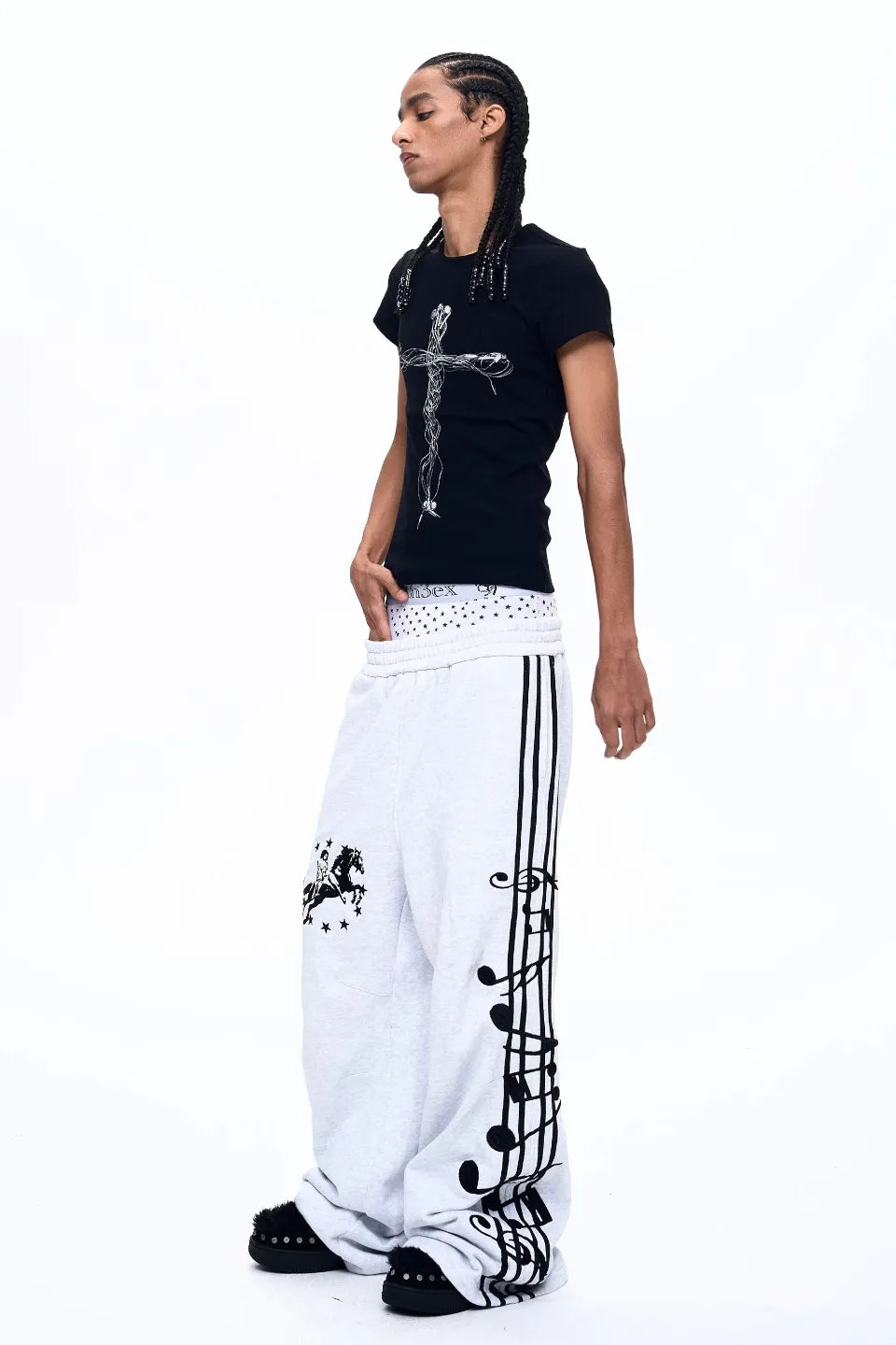 Knight Embroidered Music Note Sweatpants