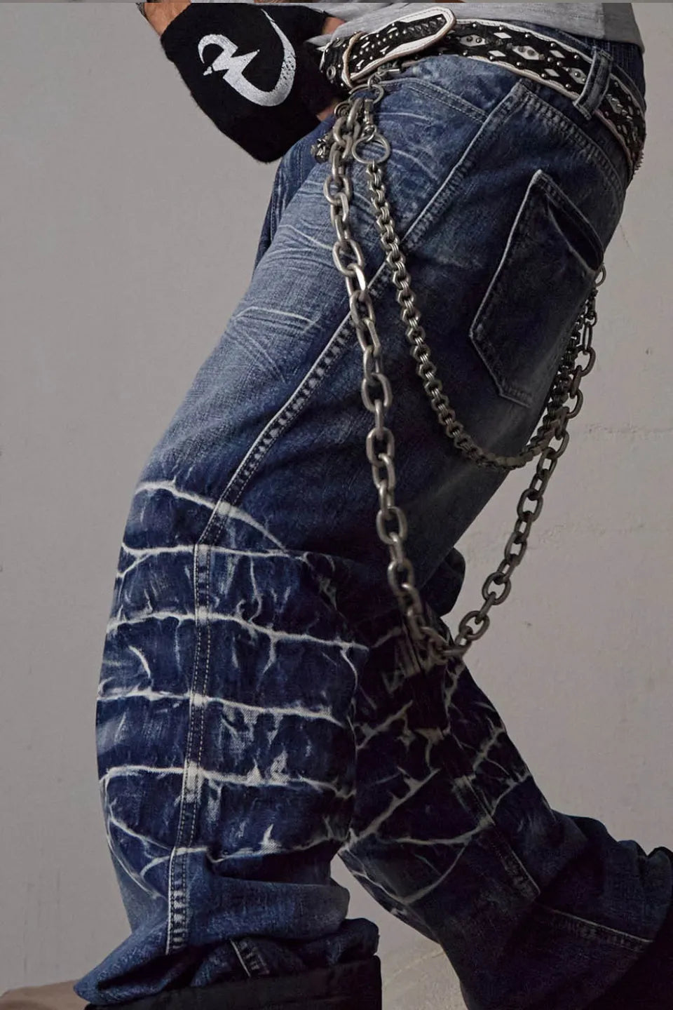 Lightning Creased Flared Jeans