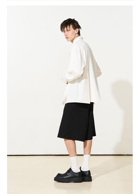 M Three Dimensional Tailoring Bright Line Shorts