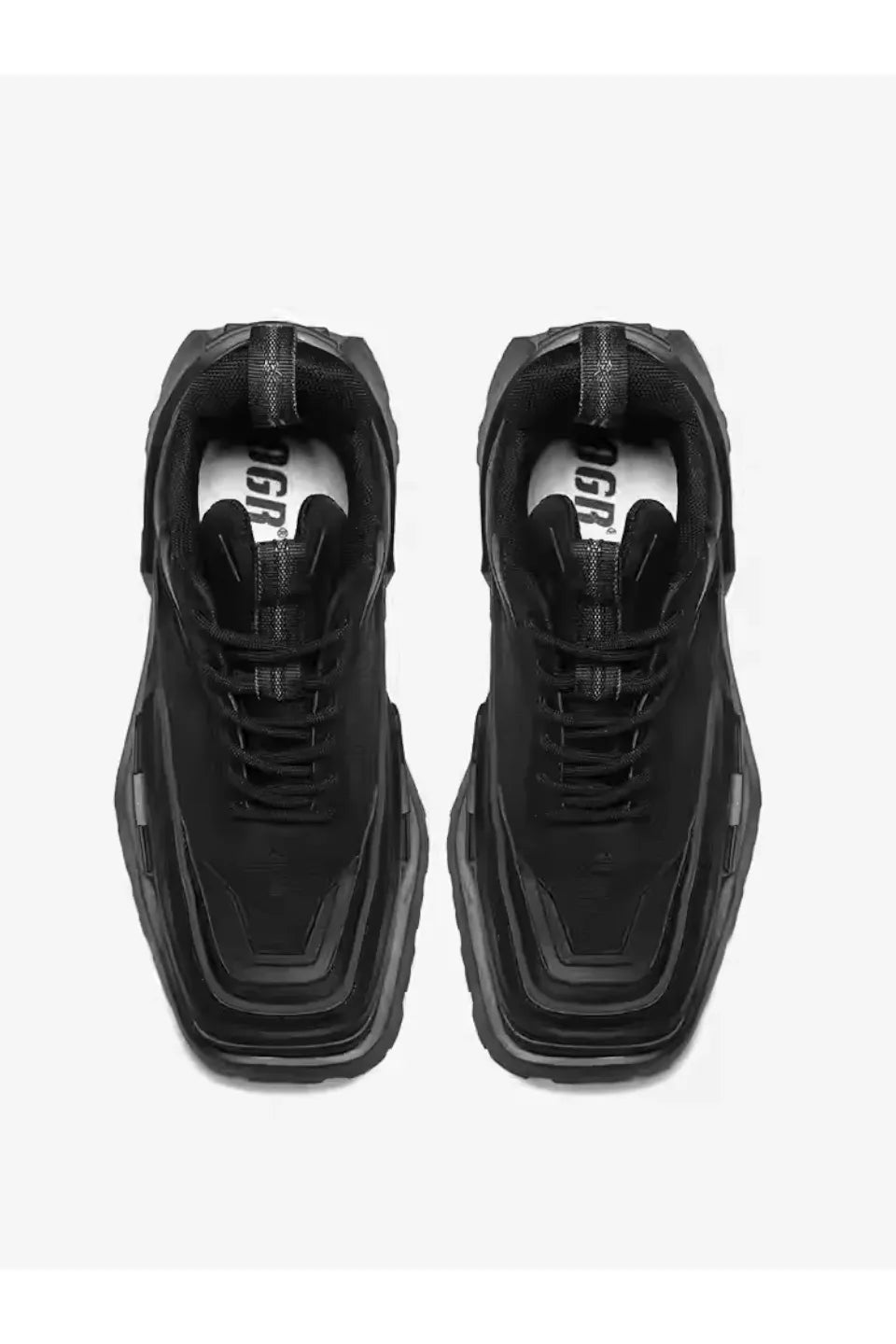 Mecha Coutrue Sneaker