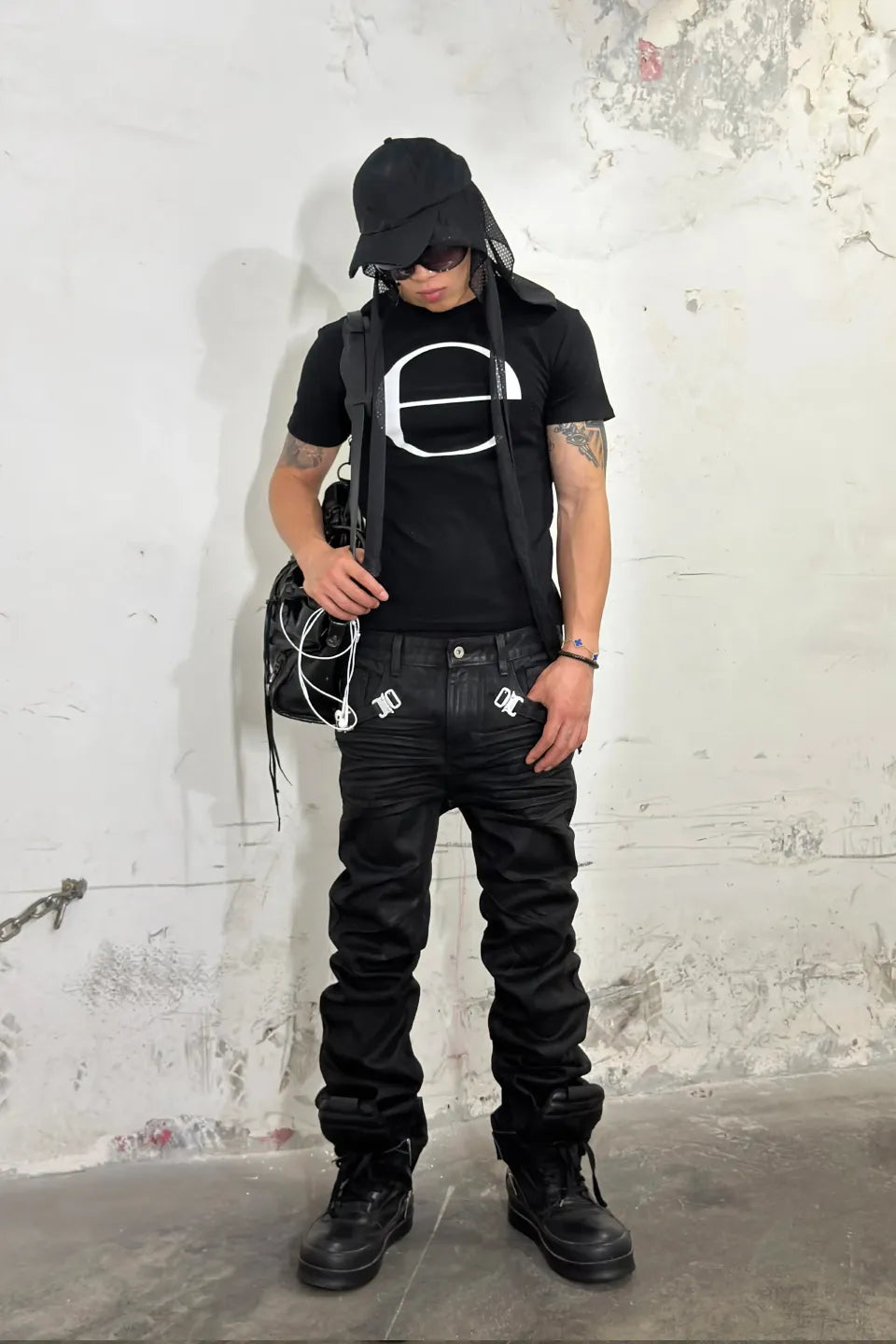 Metal Buckle Waxed Skinny Jeans