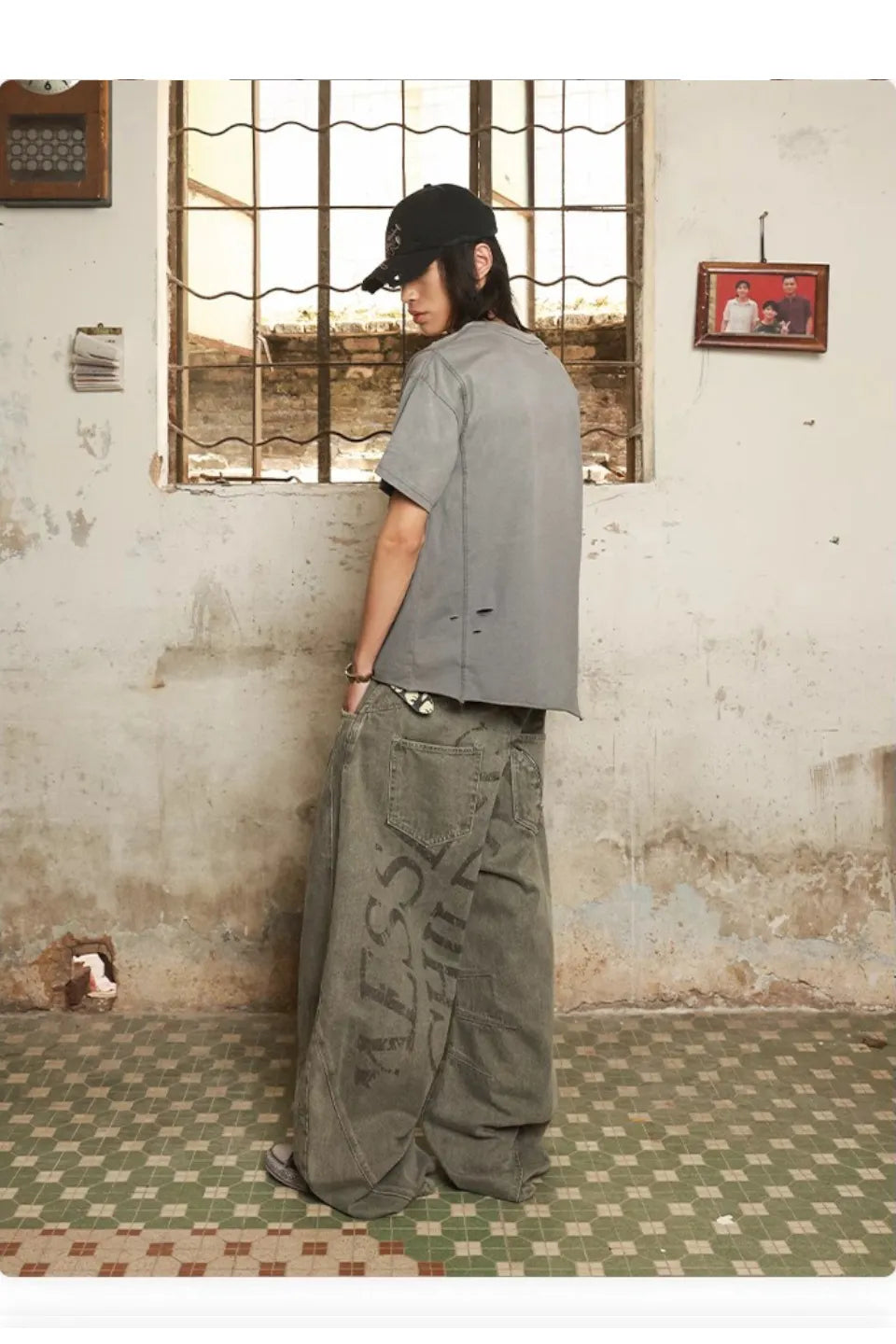 Multi Cut Deconstructed Bent Knife Jeans