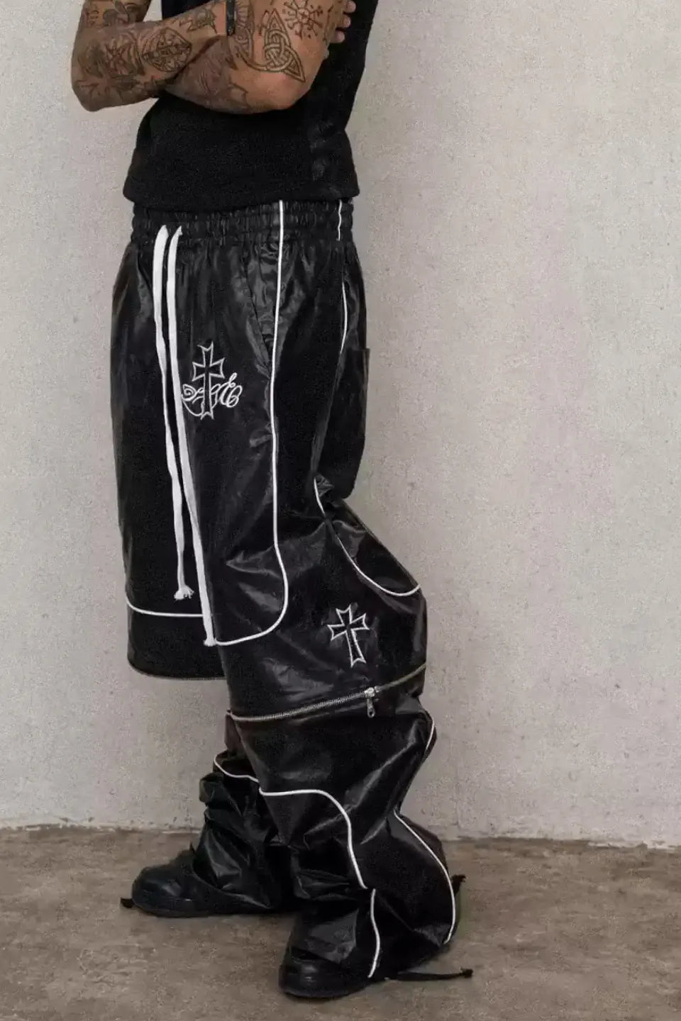 PU Coated 2Way Convertible Cargo Pants