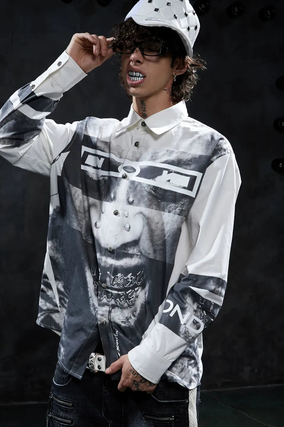 Portrait Graphic Oversized LS Shirt