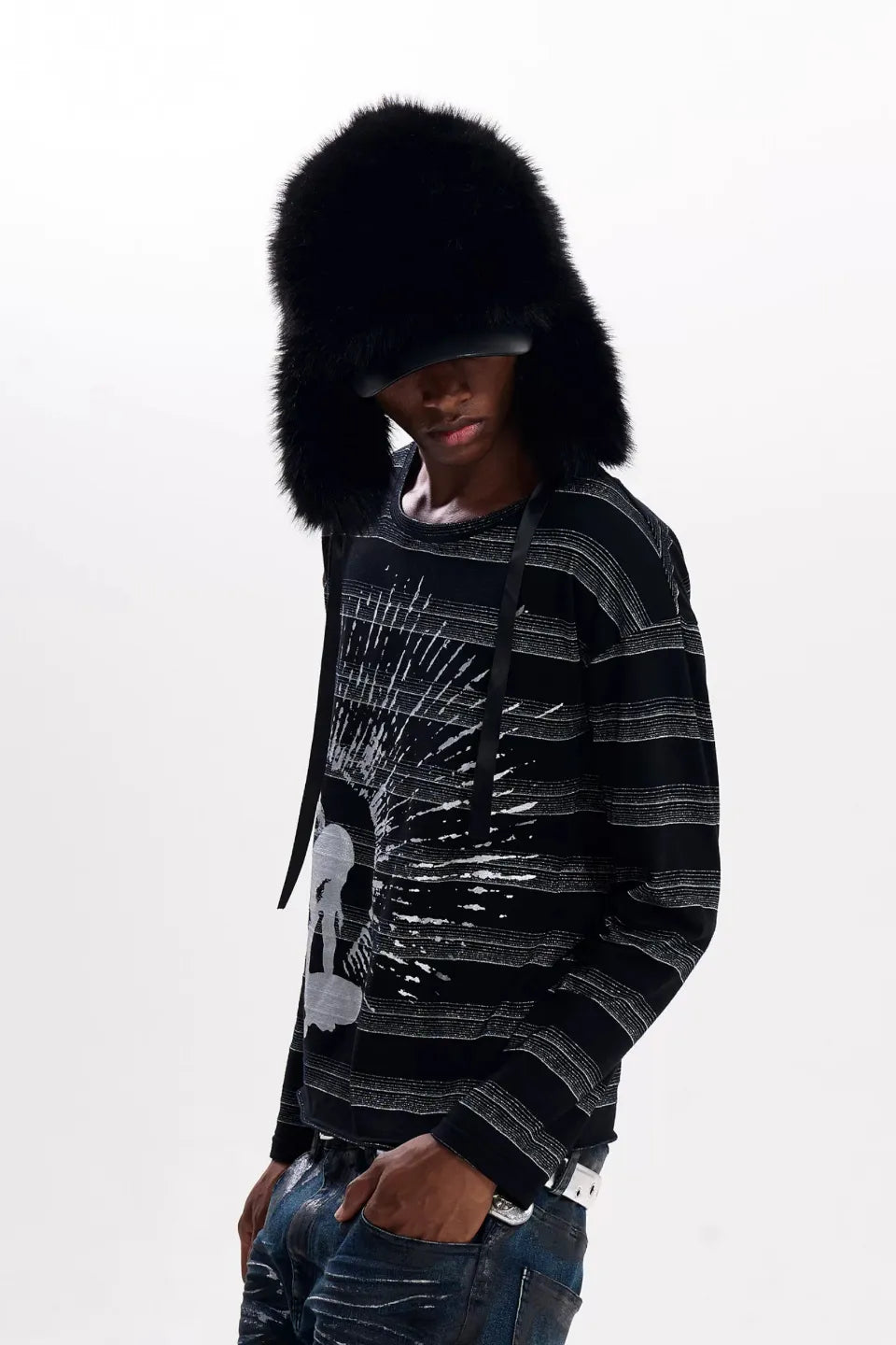 Portrait Graphic Striped LS T-shirts
