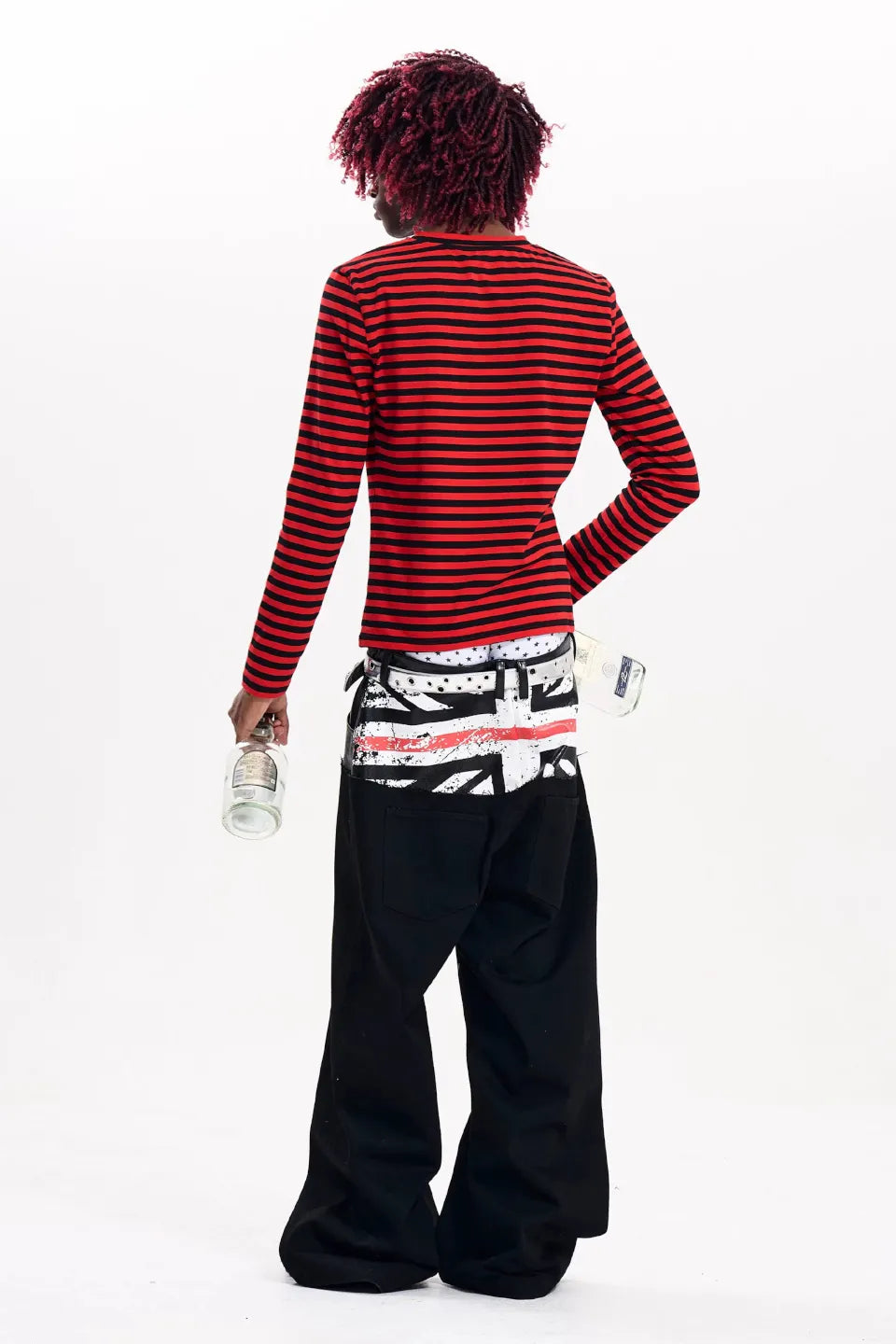 FOURTH3EX Red Striped Distorted Portrait Graphic LS T-shirts - レッドとブラックのボーダー柄地に歪んだ表情や目元のフォトグラフィックがプリントされたスリムフィットのロングスリーブTシャツ