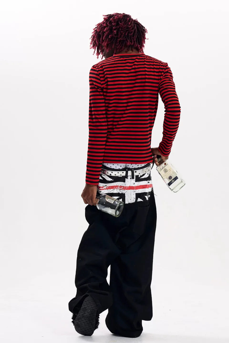 FOURTH3EX Red Striped Distorted Portrait Graphic LS T-shirts - レッドとブラックのボーダー柄地に歪んだ表情や目元のフォトグラフィックがプリントされたスリムフィットのロングスリーブTシャツ