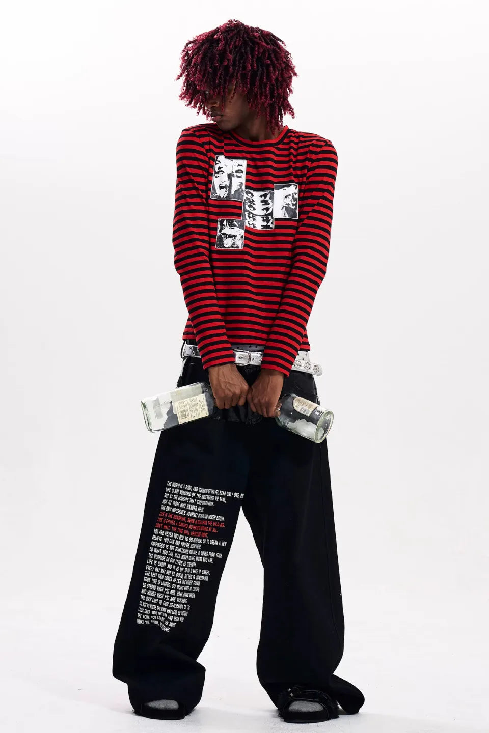 FOURTH3EX Red Striped Distorted Portrait Graphic LS T-shirts - レッドとブラックのボーダー柄地に歪んだ表情や目元のフォトグラフィックがプリントされたスリムフィットのロングスリーブTシャツ
