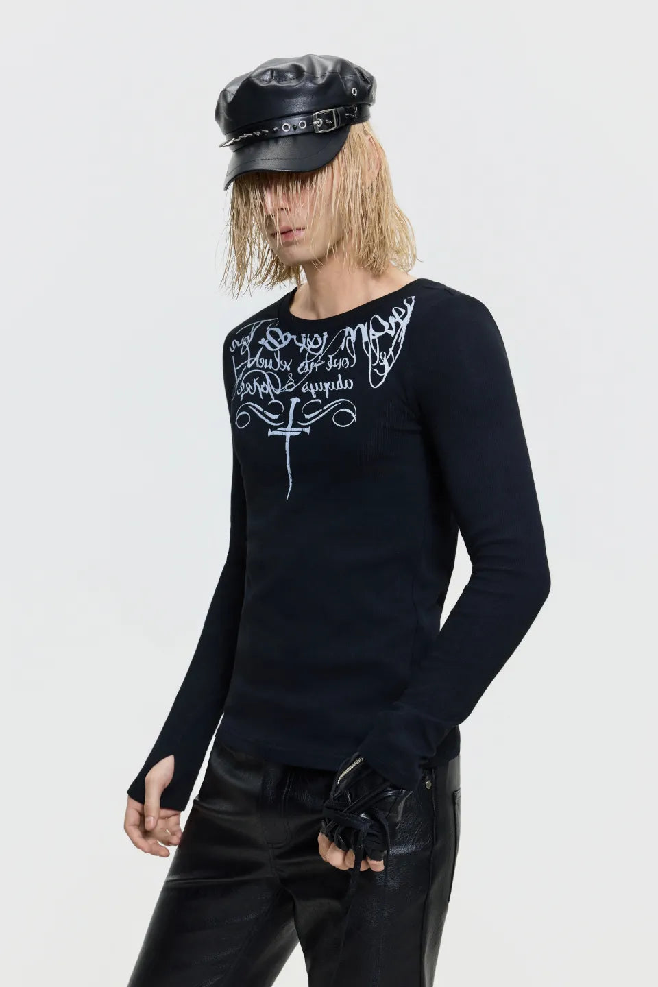 Rune Cross Tee