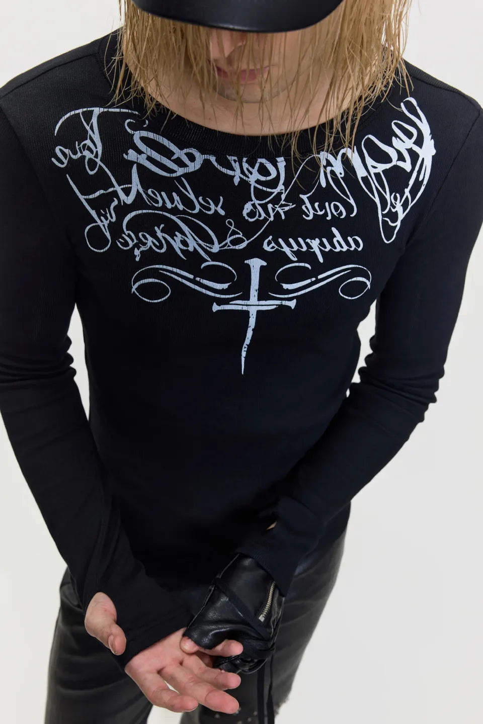 Rune Cross Tee