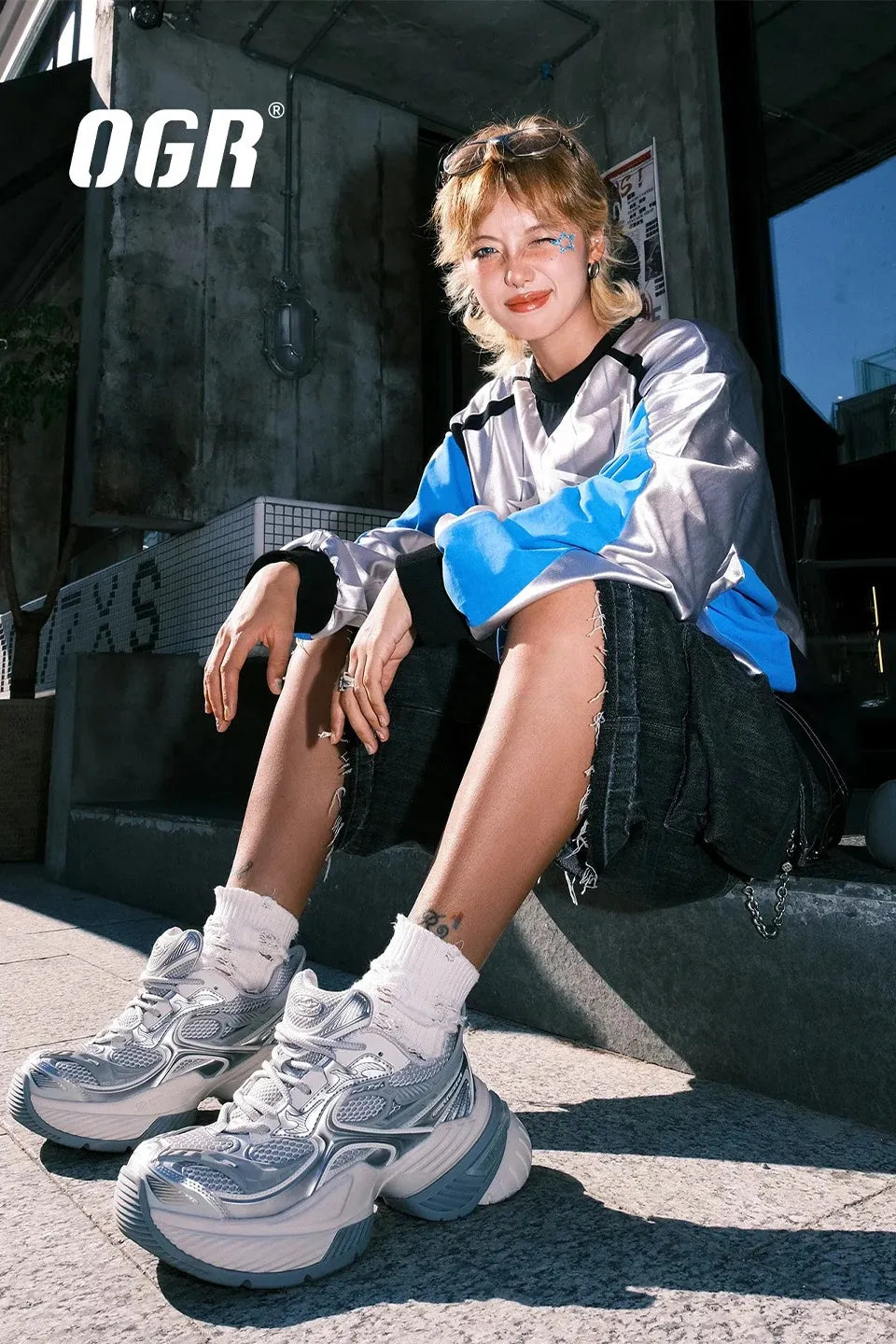 Scorpion Sneaker