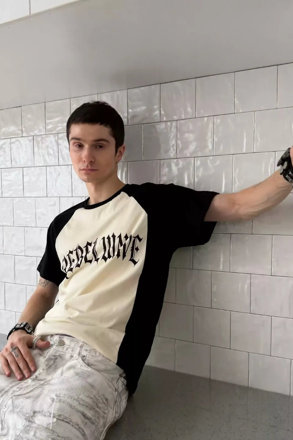 Script Print Archive Raglan T-Shirt