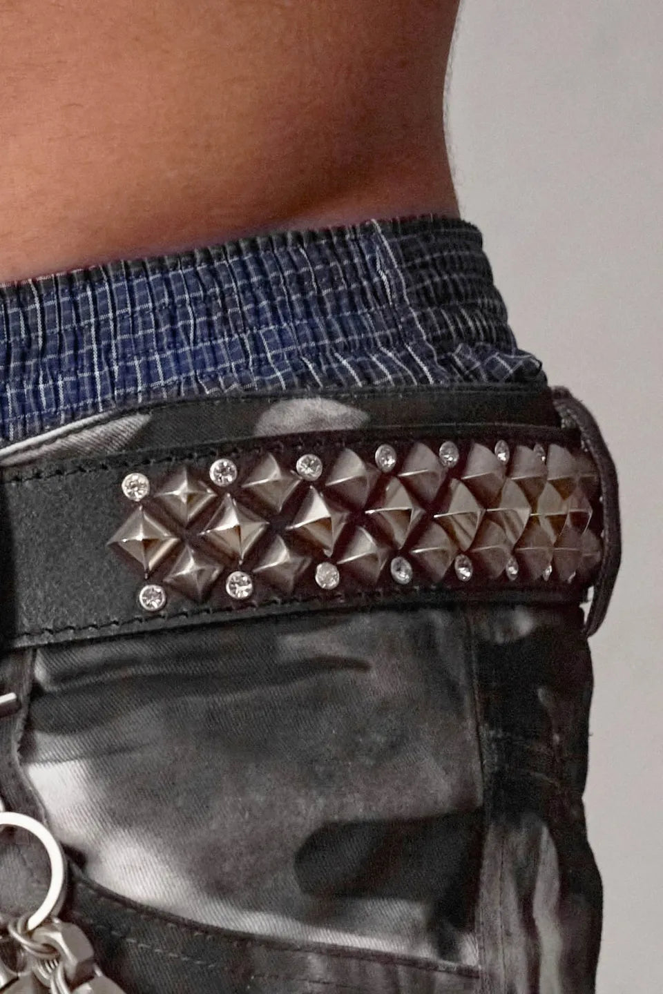 イキ 11/12 DND4DES マシンガンスタッズベルト DND4DES スタッズベルト 弾丸ベルト metal studs belt - メルカリ