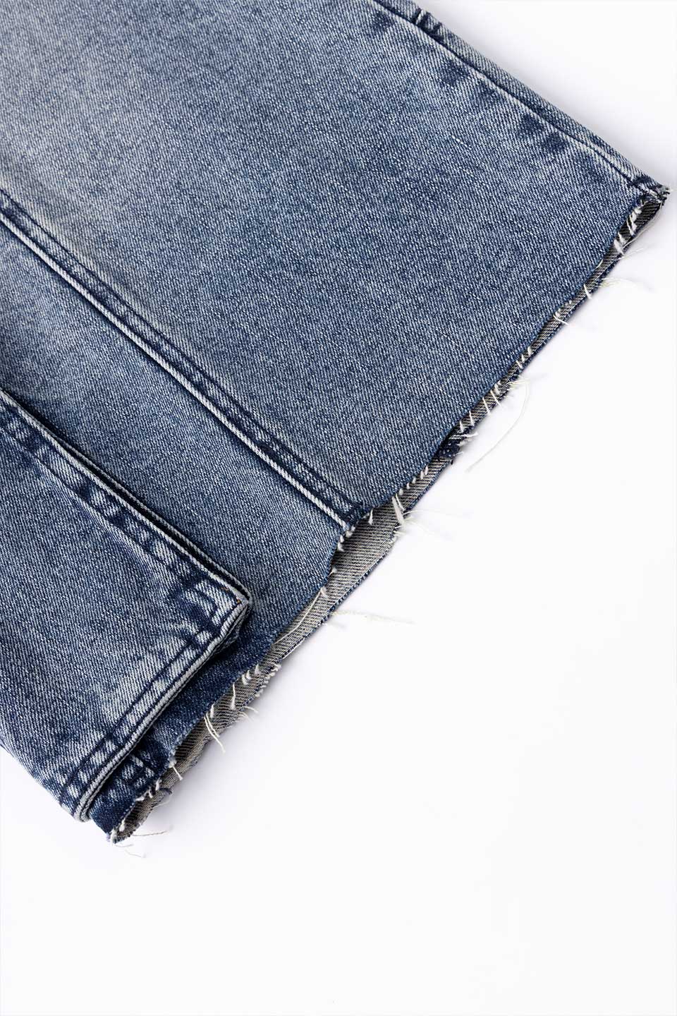 Switching Pierced Baggy Denim Shorts