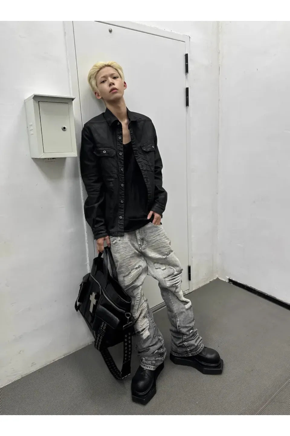 Ten Cross Burst Leather Shoulder Bag