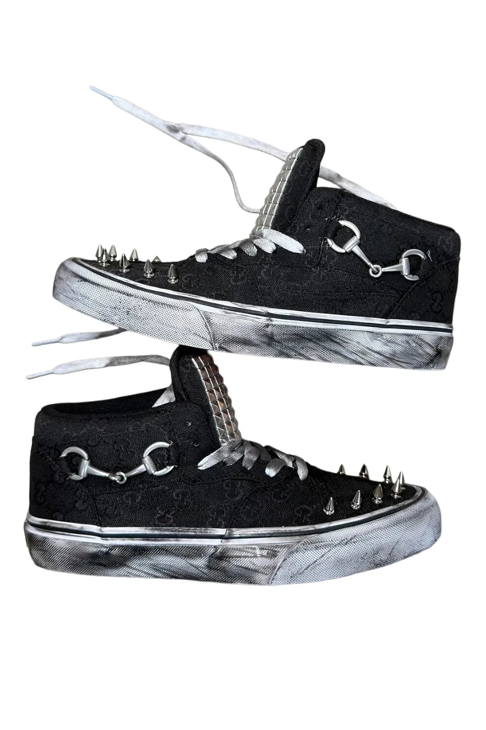 The Fake Friend Distressed Rivet Vulcanized Shoes