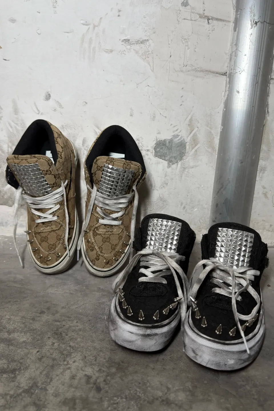 The Fake Friend Distressed Rivet Vulcanized Shoes