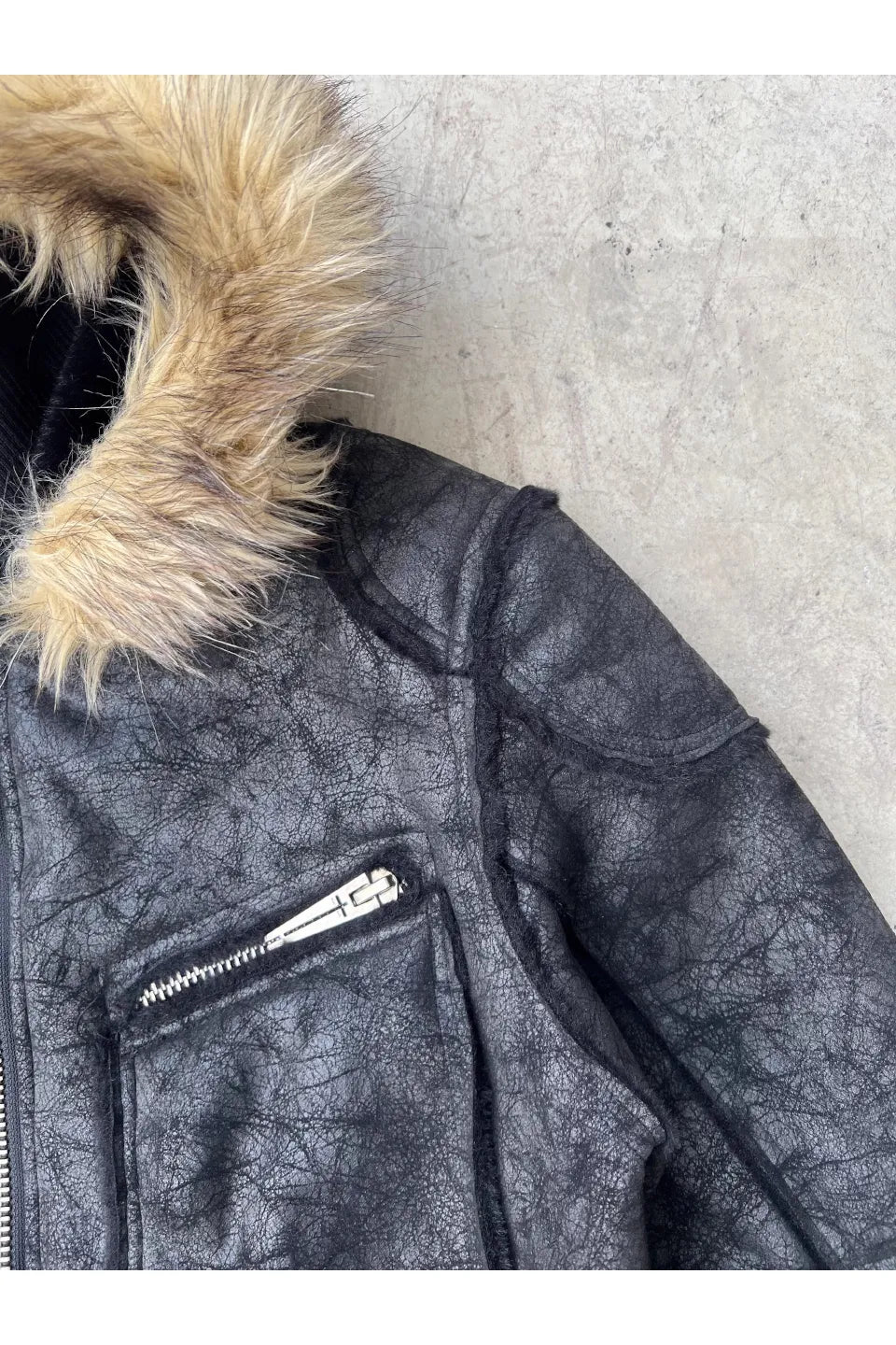 WØR Detachable Fur Collar Leather Jacket