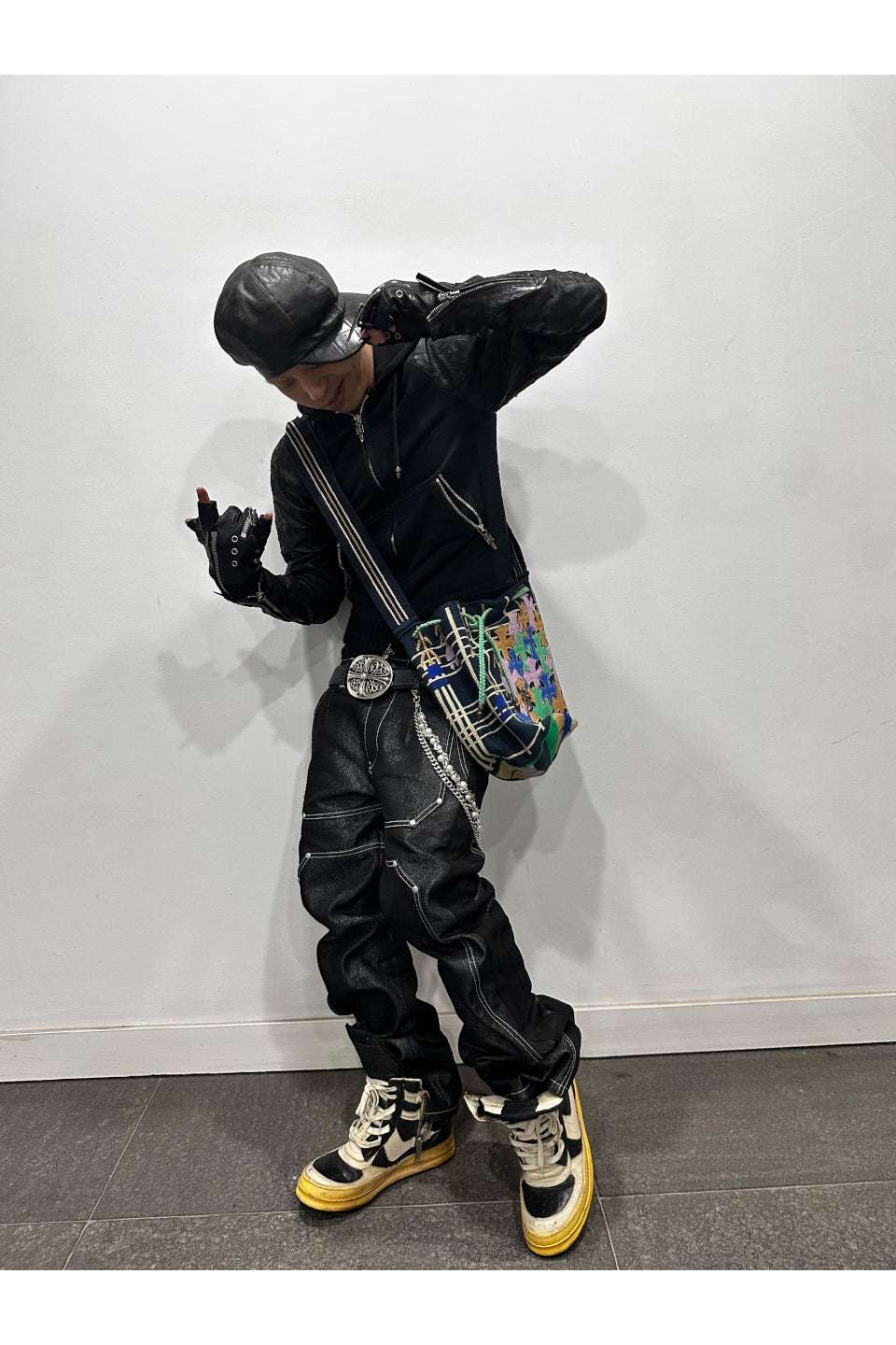 WØR Double Zipper Layered Gloves