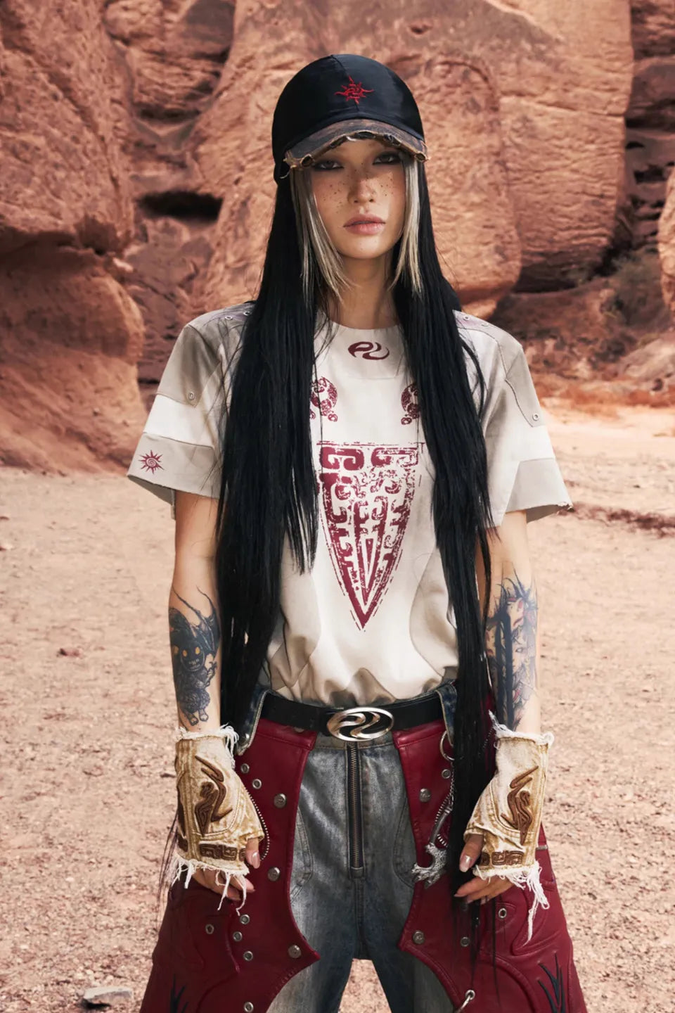 Washed Embroidered Denim Gloves