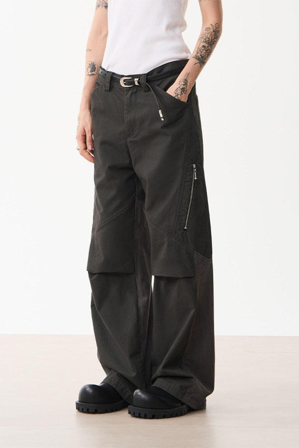 Zipper Pleated Trousers - black / Sユニセックス