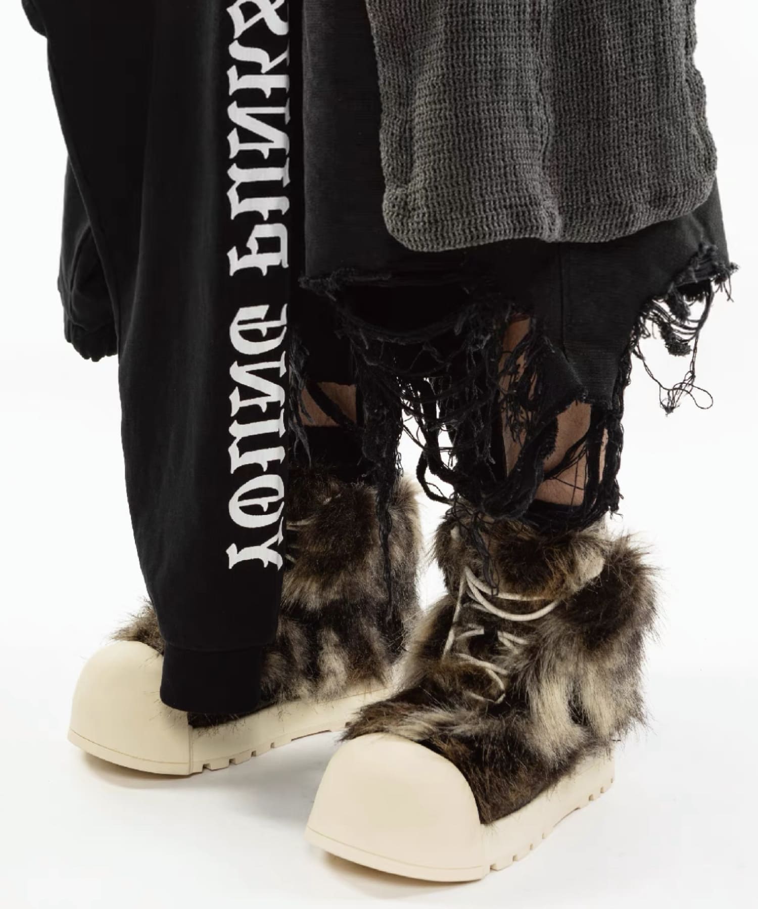 靴 FVVO fur boots FVVO Free World Order(フリーワールドオーダー)公式通販