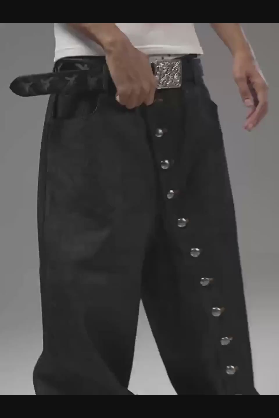 FOURTH3EX Diagonal Button Fly Raw Denim - 斜めのボタンフライが特徴的なリジッドブラックデニム