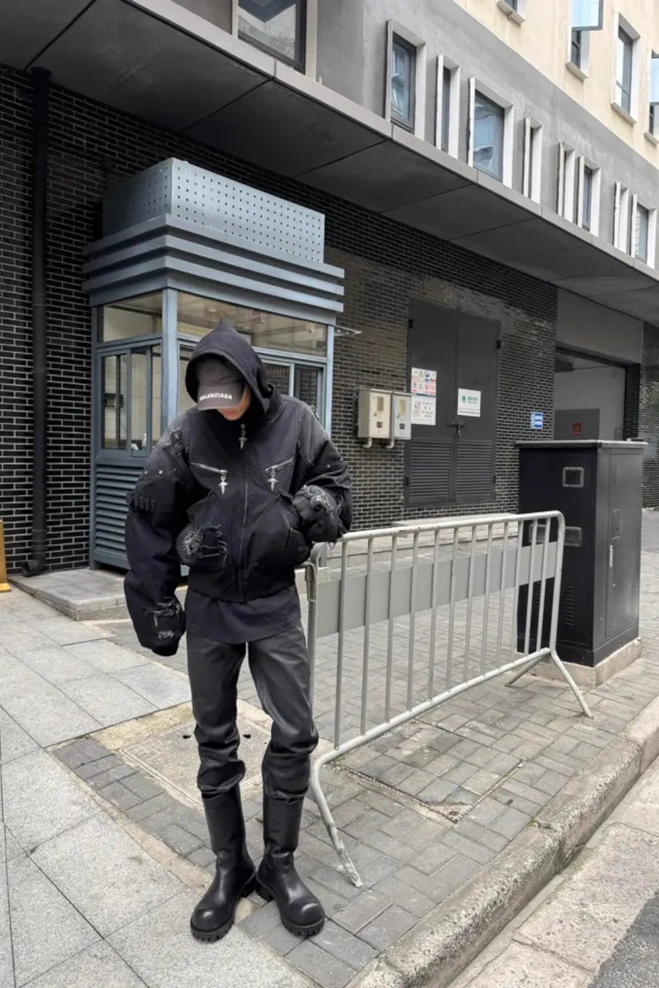 x GOJOYJINNI Washed Round Shaped Bomber Double Layered Hat Aviation Jacket
